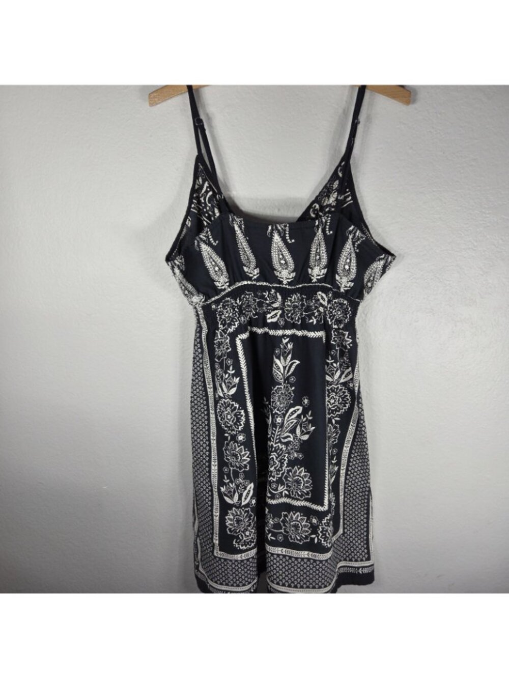 Cute Options VTG Black Bandana Style Print Spaghetti Strap Mini Dress Rayon Sz L - Picture 2 of 11